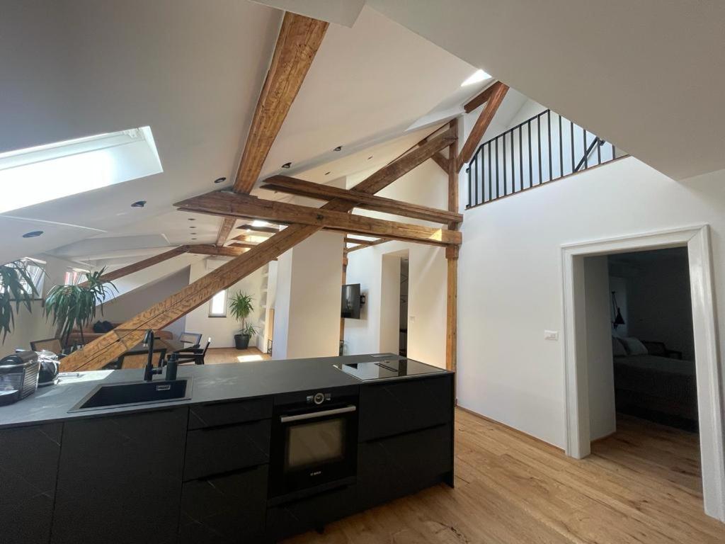 Split Rooftop Loft Zewnętrze zdjęcie