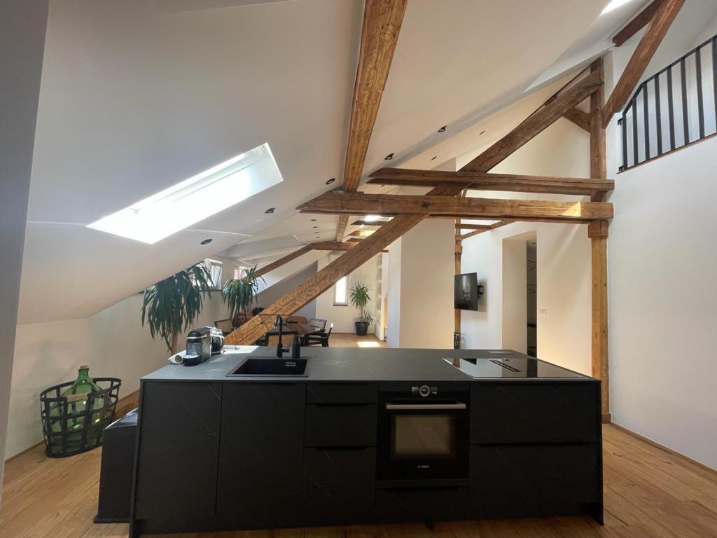 Split Rooftop Loft Zewnętrze zdjęcie